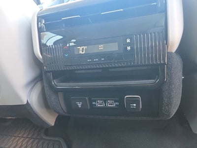 2024 Jeep Wagoneer Series I 4x2