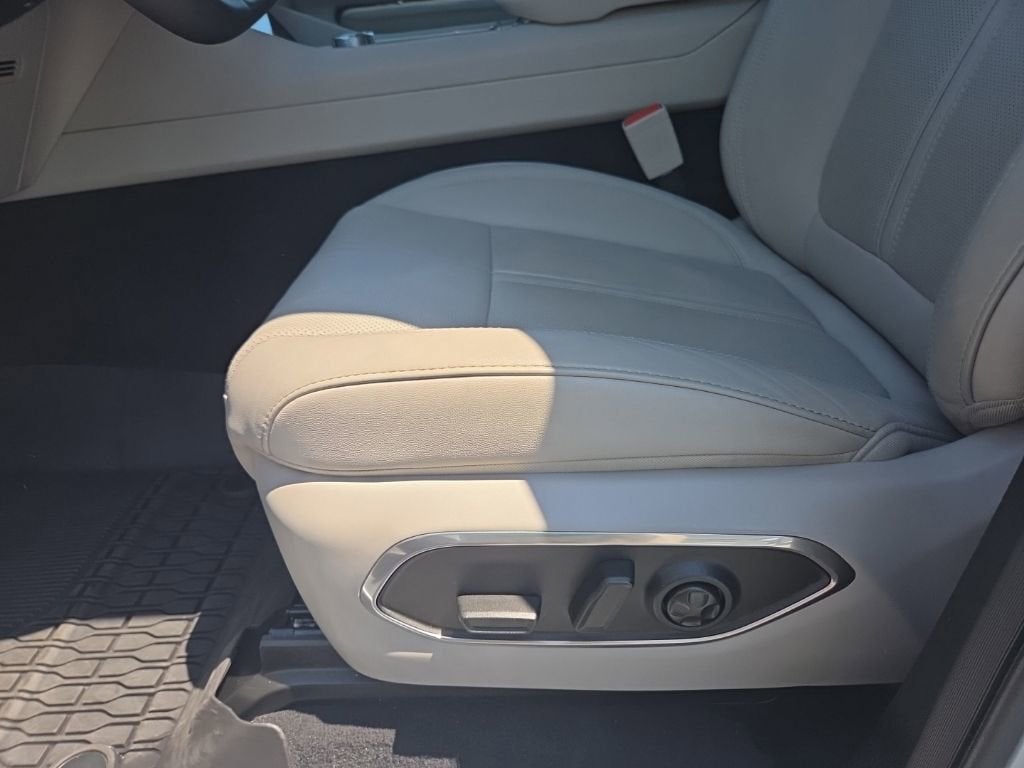 2024 Jeep Wagoneer Series I 4x2