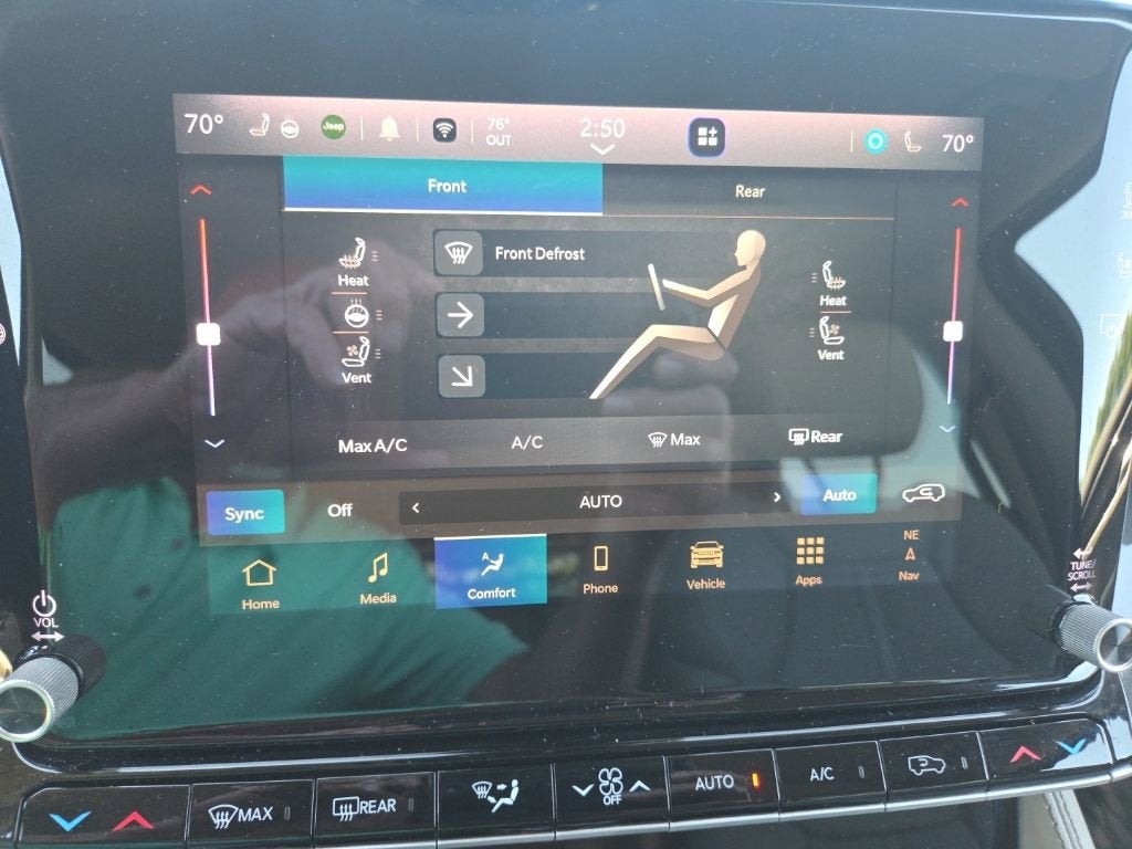 2024 Jeep Wagoneer Series I 4x2