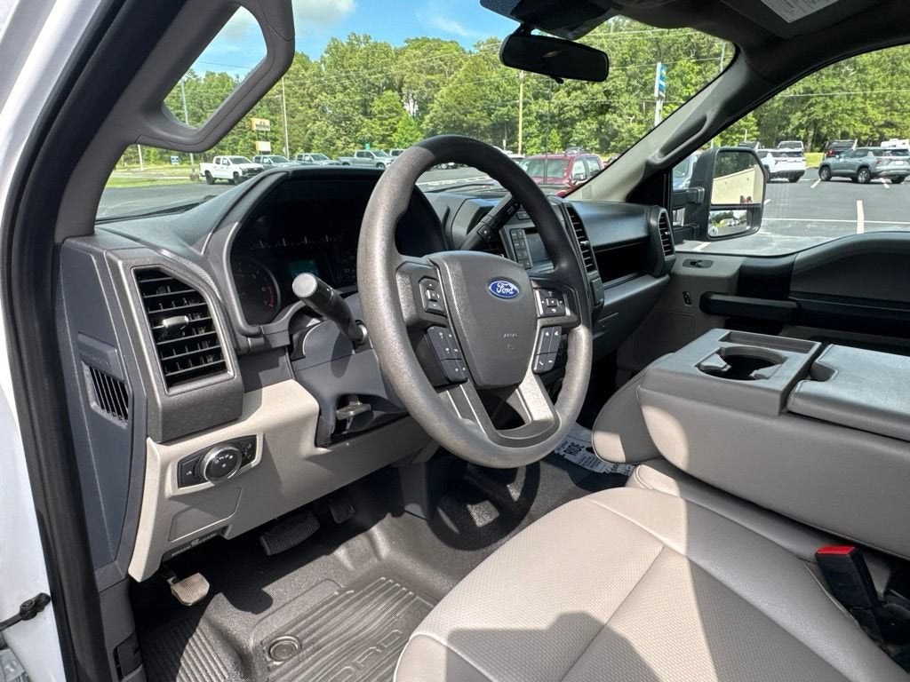 2022 Ford F-350 XL