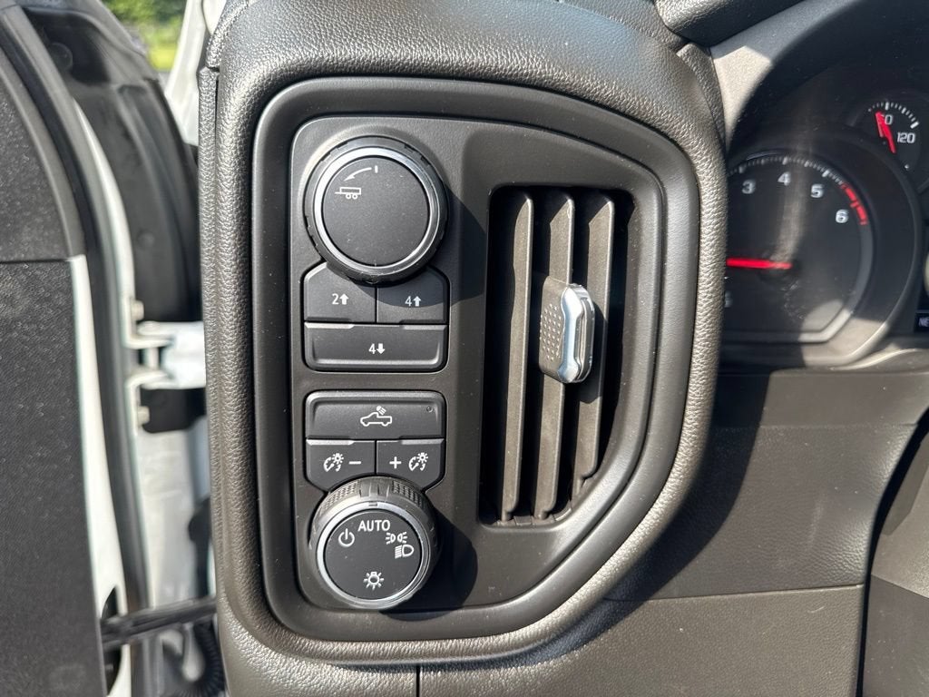 2024 Chevrolet Silverado 3500 HD WT DRW