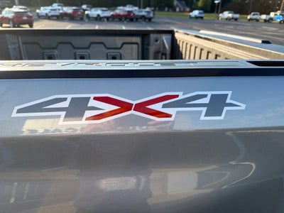2025 Chevrolet Silverado 1500 LT (2FL)