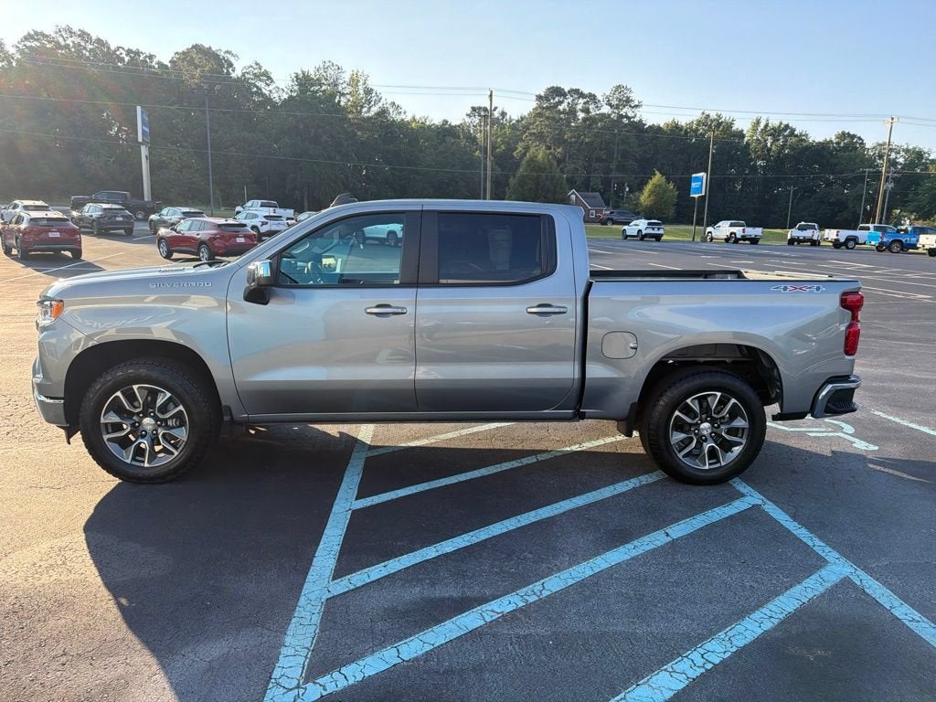 2025 Chevrolet Silverado 1500 LT (2FL)