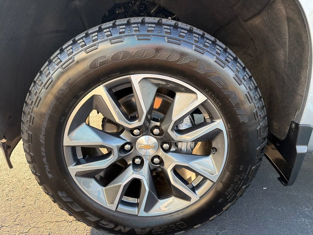 2025 Chevrolet Silverado 1500 LT (2FL)