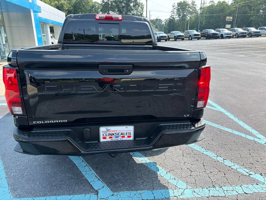 2024 Chevrolet Colorado LT