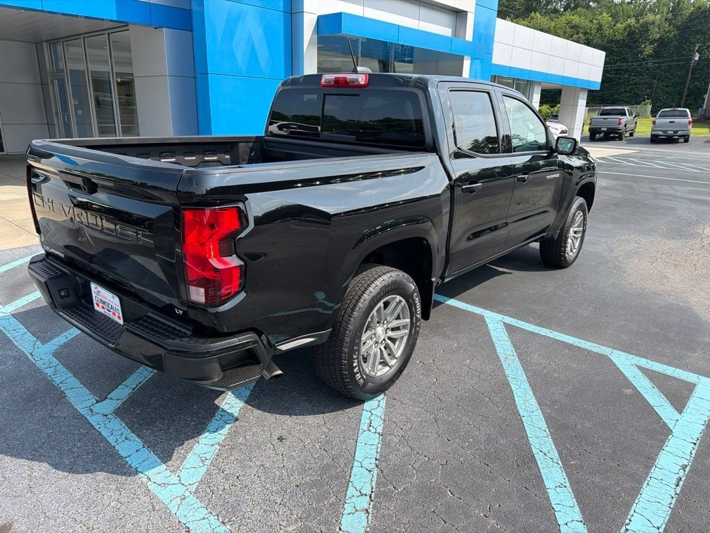 2024 Chevrolet Colorado LT