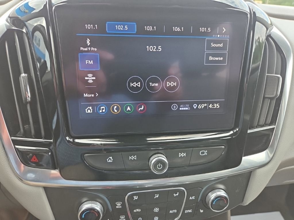 2021 Chevrolet Traverse LT Leather