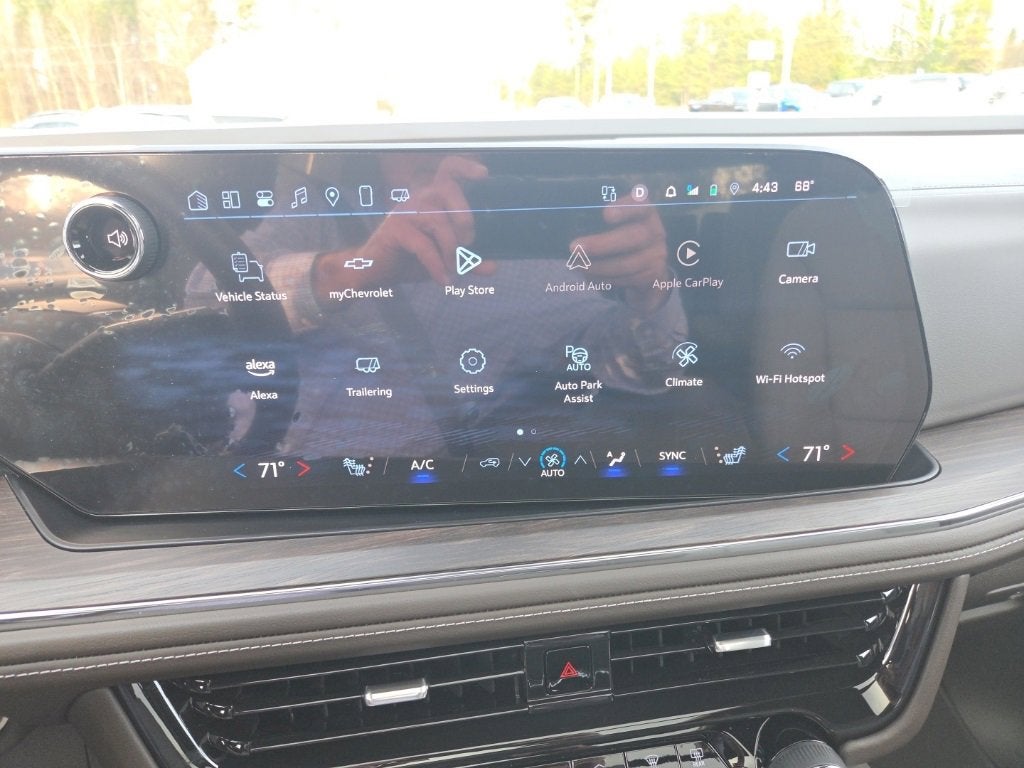 2025 Chevrolet Tahoe LT