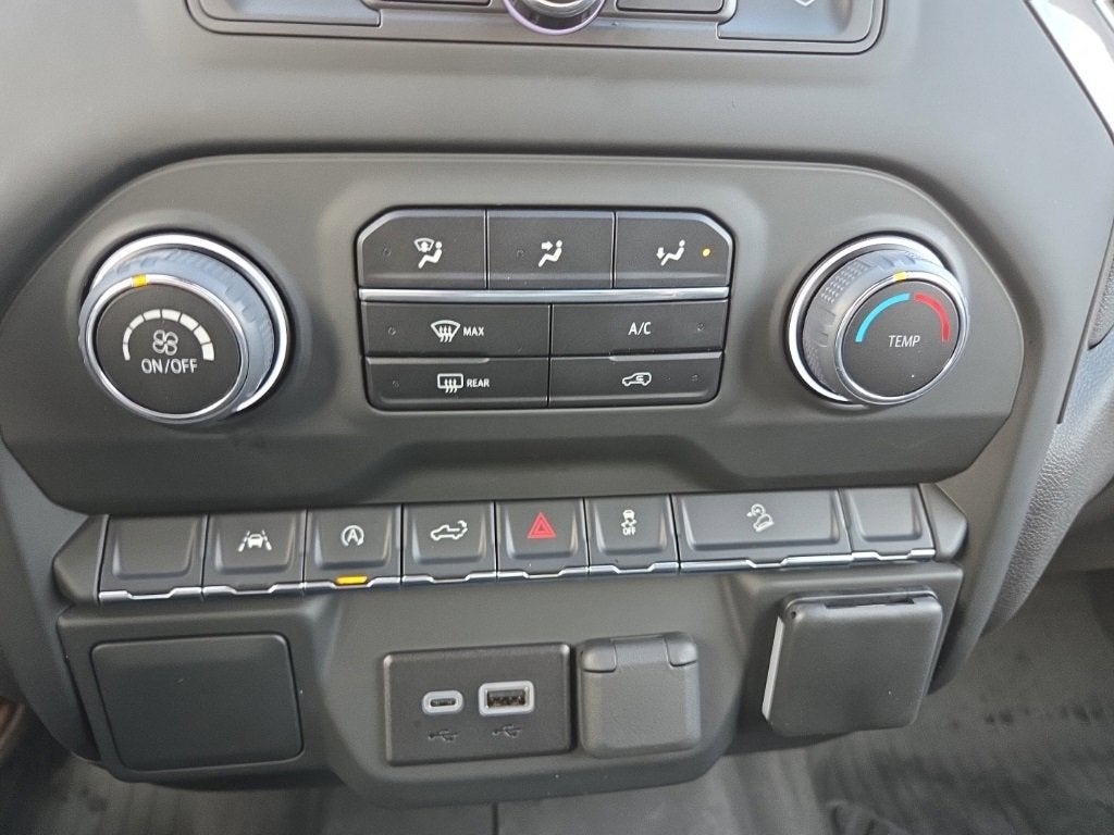 2024 Chevrolet Silverado 1500 Custom Trail Boss