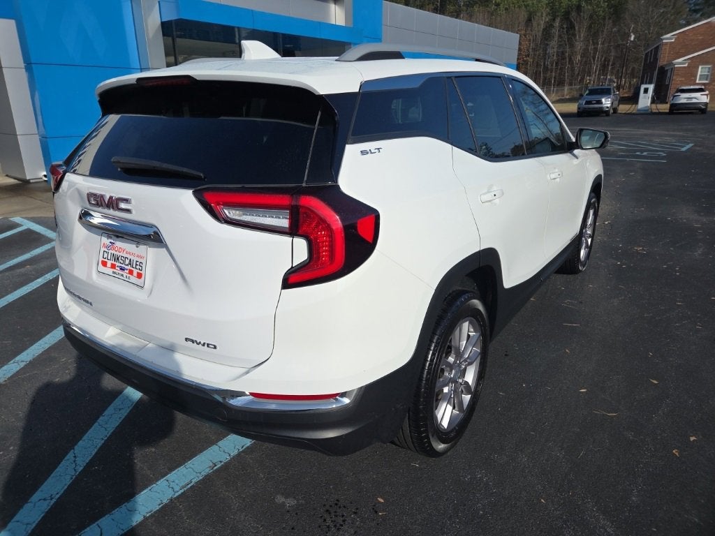 2024 GMC Terrain SLT
