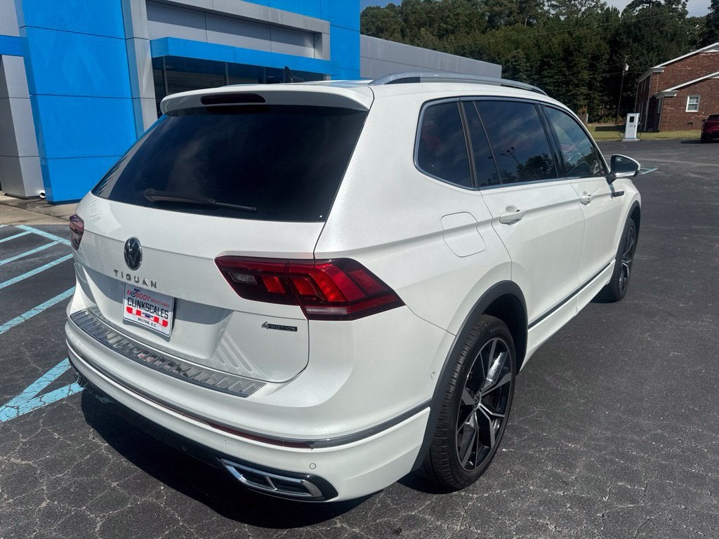2023 Volkswagen Tiguan SEL R-Line