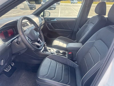 2023 Volkswagen Tiguan SEL R-Line