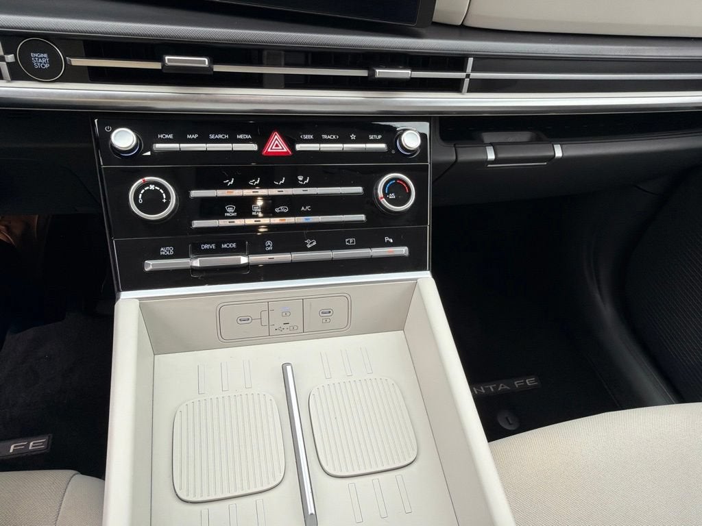 2024 Hyundai Santa Fe SE
