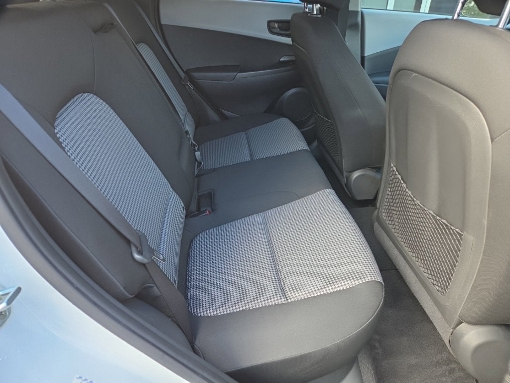 2021 Hyundai Kona SEL Plus