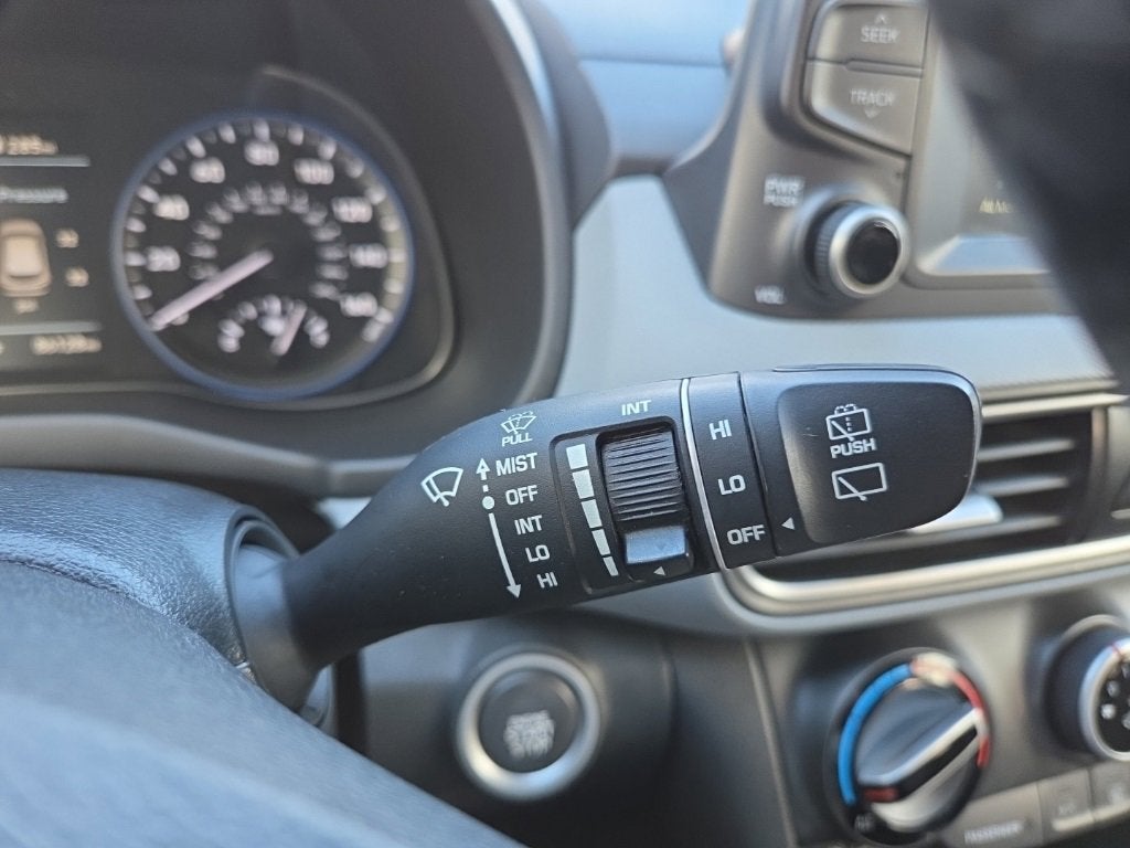 2021 Hyundai Kona SEL Plus