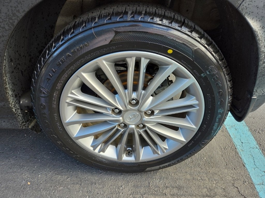 2021 Hyundai Kona SEL Plus